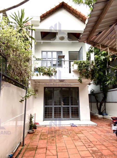 Cho thuê nhà nguyên căn Sân Rộng giá rẻ tại Phường Bình An Quận 2