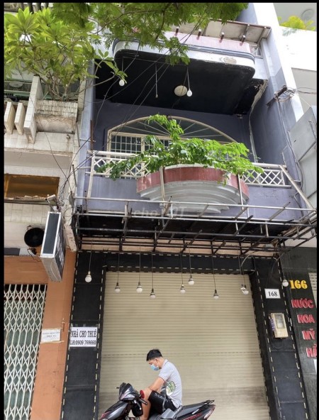 Chính chủ cho thuê nhà NC 1 trệt 3 lầu mặt tiền Bàu Cát Đôi P14 Q Tân Bình