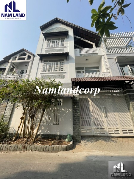 Cho thuê biệt thự dtsd 350m2 gara 1 trệt 3 lầu 4 phòng lớn giá chỉ 30 triệu/tháng