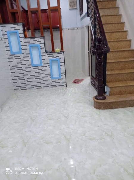 Chính chủ cần cho thuê nhà rộng 50m2, giá 8 triệu/tháng, đường Phạm Hùng, Quận 8