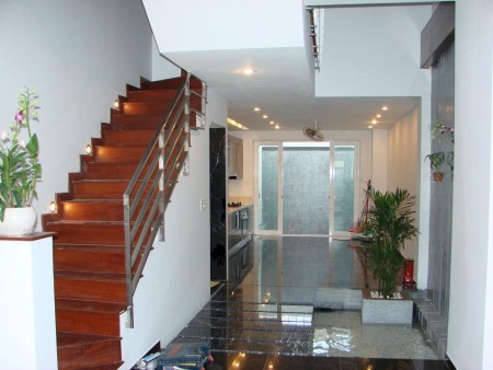 Nhà đầy đủ nội thất - khu đô thị An Phú - thích hợp ở hoặc làm văn phòng giá 24 triệu