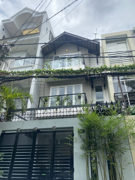 Nhà Phường Thảo Điền - Có Sân Trước, 2 Lầu, giá 20 triệu/tháng chính chủ