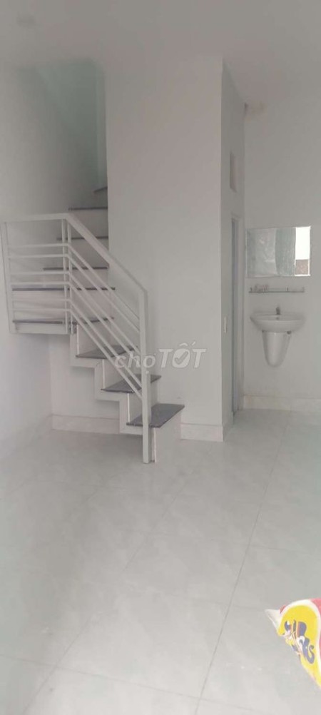 Chủ cho thuê nhanh nguyên căn dt 30m2 giá 3 triệu/tháng, đc Nguyễn Văn Quá, Quận 12