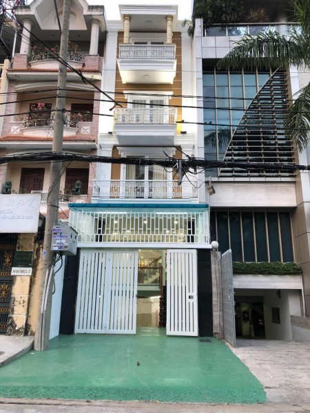 Cho thuê nhà hầm trệt 3 lầu 6PN nhà mới An Phú giá 30 triệu/tháng, khu sầm uất