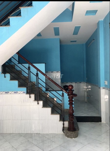 Chính chủ cho thuê nhà NC 1 trệt 1 lầu 72m2 tại hẻm C3 Phạm Hùng BC giá 8tr/th