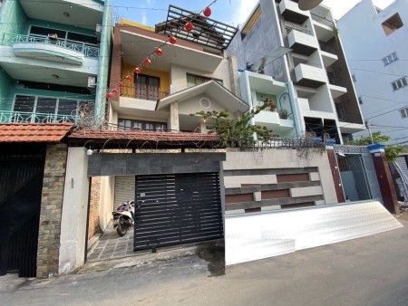 Villa Hẻm Xe tải Bùi Đình Túy diện tích sử dụng 8x20, trệt, 3 lầu giá cho thuê 32 triệu/tháng