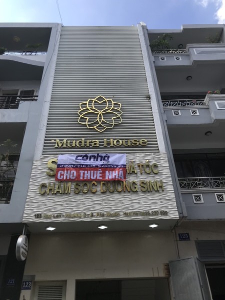 mặt tiền đường Hoa Lan Phú Nhuận 4x16m, 1 hầm, 3 lầu giá cho thuê 40 triệu/tháng