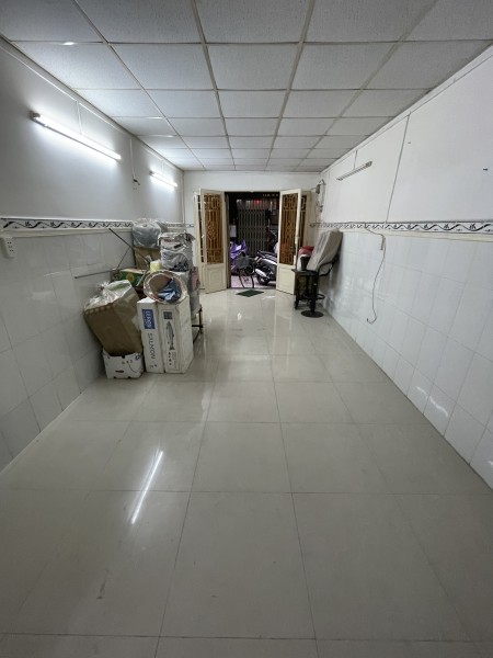 Hẻm 4m Tùng Thiện Vương F13 Q8 Dt 3.3m x 14m Kết cấu 1 trệt 2 lầu - 7 triệu/tháng