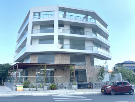 Toà Văn Phòng nguyên căn hầm 3 lầu thang máy giá cho thuê 68 triệu/tháng