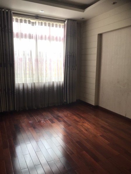 Cho thuê nhà đường Thăng Long Phường 4 Tân Bình. 3.5x12m trệt 1 lầu giá chỉ 9 triệu/tháng