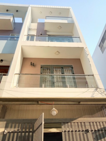 Nhà đẹp khu đồng bộ Phạm Văn Chiêu P16 giá cực rẻ liên hệ 0865170631