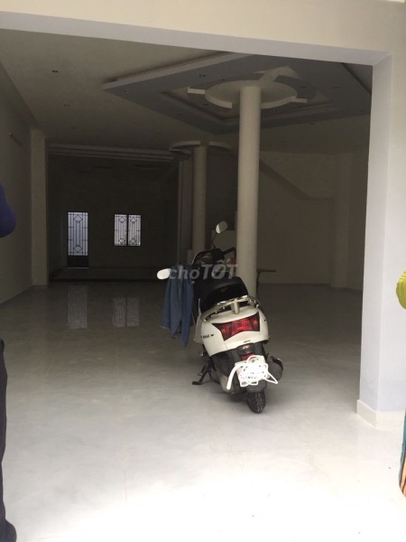 Mặt tiền Phú Thọ Hoà, Tân Phú cần cho thuê nhà 160m2, 3 tầng, giá 25 triệu/tháng