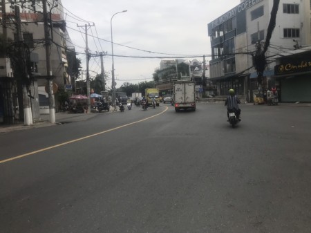 Cho thuê nhà nguyên căn MT Phổ Quang Phú Nhuận, 4x17m trệt 2 lầu gần ngay công viên Gia Định