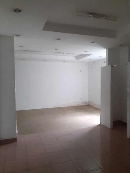 Cho thuê nguyên căn MT Bàu Cát P14 Tân Bình, ngang 8m trệt 3 lầu, trệt trống suốt