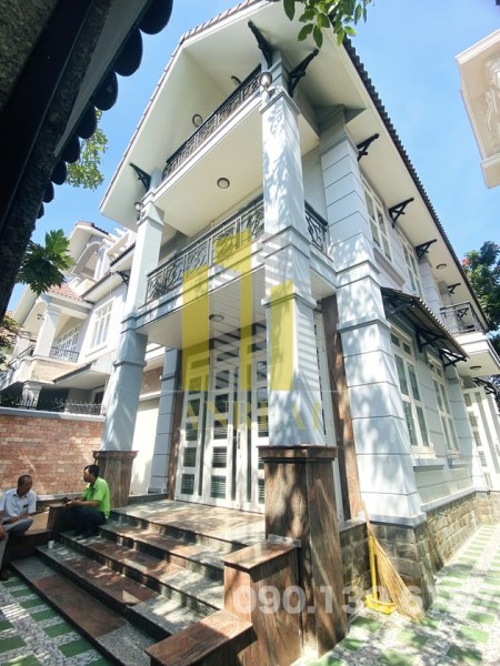 Biệt thự ngang 12m khu đô thị An Phú giá 42 triệu/tháng, tiện ích xung quanh đầy đủ