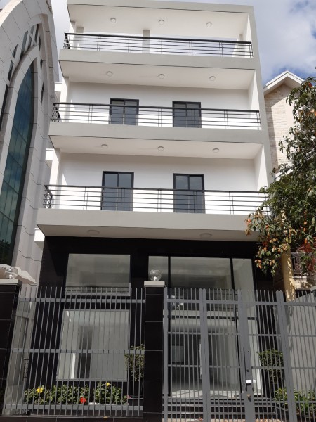 Cho thuê Nhà Văn phòng 689m2 Hầm 4 sàn trống suốt Nguyễn hoàng An Phú Quận 2