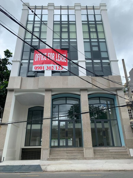 Cho thuê Tòa nhà văn phòng 1350m2 Hầm 5 lầu sàn trống suốt Trần não Bình An Quận 2