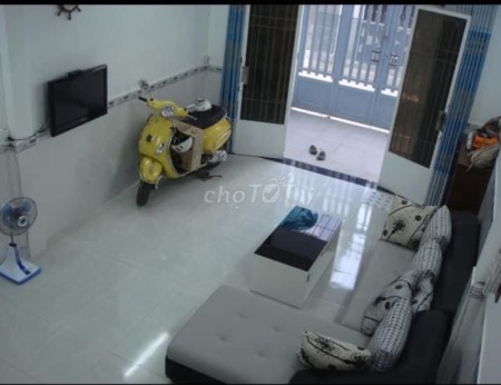 Nhà trống 1 trệt, 1 lầu cần cho thuê nhanh giá 8 triệu/tháng, dtsd 80m2, hẻm Tân Sơn, Gò Vấp