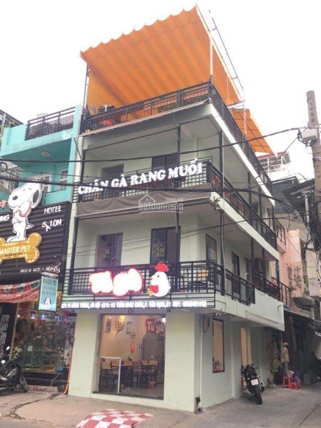 Cho thuê nhà góc 2 mặt tiền Trần Khắc Chân, Quận 1 3 tầng đúc, giá rẻ 48 triệu