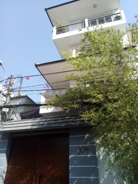 Villa 30 Triệu làng Báo Chí Thảo Điền nhà nguyên căn mới, khu dân trí cao