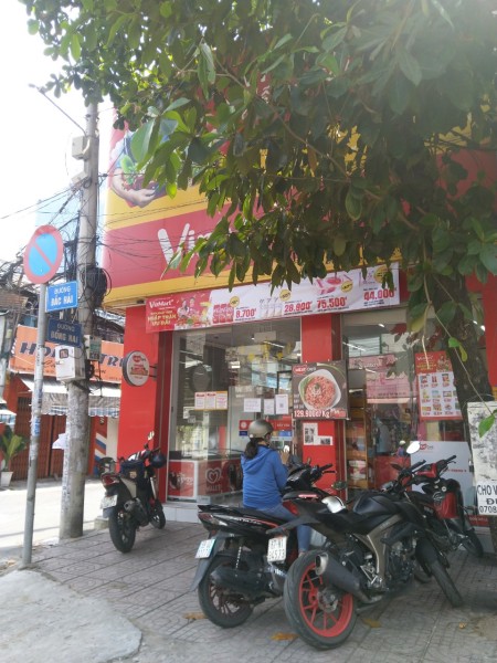 Cho Thuê Mặt Tiền 7m khu dân cư đông đúc, đường Cửu Long Quận 10