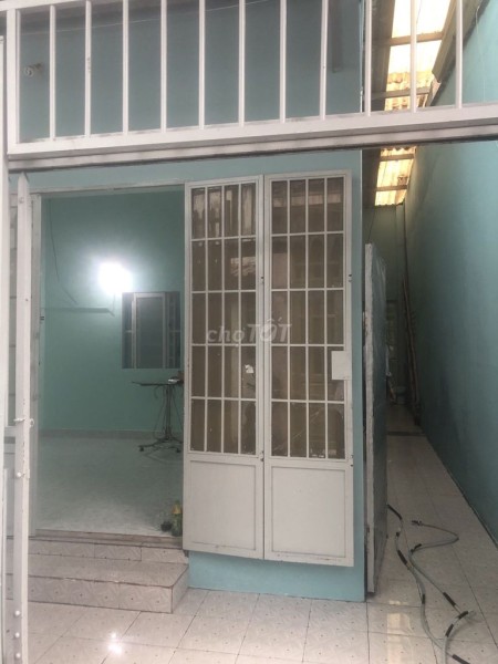 Trống nhà hẻm 60/21/2 đường số 4, Thủ Đức cần cho thuê giá 5.5 triệu/tháng, dtsd 50m2