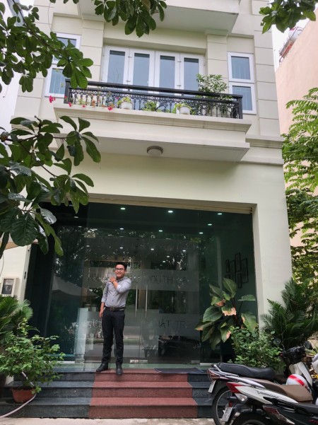 Cho Thuê Nhà trệt 3 lầu diện tích sử dụng 5x20m Nguyễn Quý Đức An Phú Quận 2