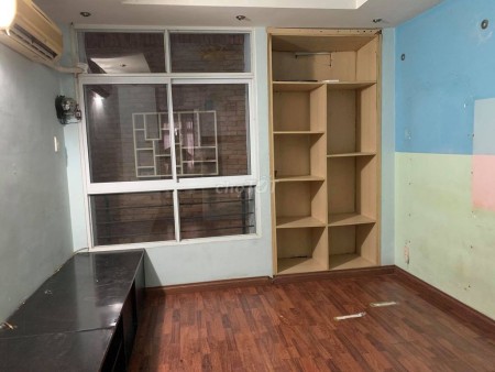 Cho thuê nhà rộng 80m2, 2 tầng đúc, giá 13 triệu/tháng, hẻm 514 Huỳnh Văn Bánh, Phú Nhuận