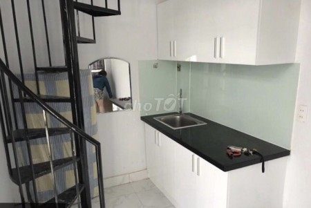 Cần cho thuê nhà hẻm 50 Nguyễn Đình Chiểu, Quận Phú Nhuận dtsd 30m2, giá 5.5 triệu/tháng