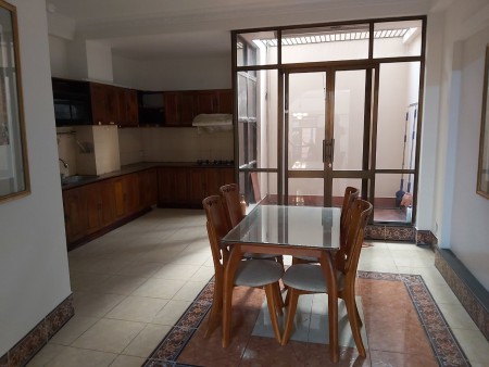 Cho thuê nguyên căn nhà đường số 1 CXĐT, quận 3 gần Cao Thắng. trệt lửng 2 lầu giá 25 triệu