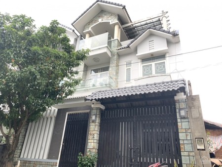 Cho thuê villa KĐT An Phú An Khánh diện tích sử dụng 8x20m có hầm để ô tô