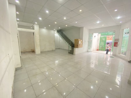 Nhà Mặt Tiền Phan Văn Hân, nơ hậu 9m, đúc kiên cố 3 lầu, giá cho thuê 25 triệu