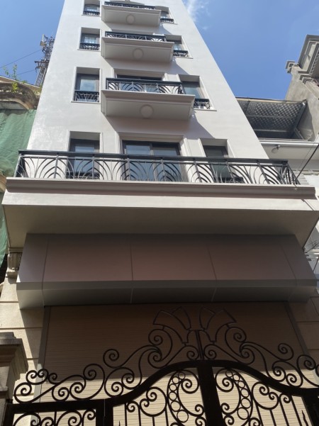 Cho thuê nhà Nguyễn Xiển, Thanh Xuân, diện tích 60m, 5 tầng, 17tr/th. lô góc, ô tô đỗ cửa