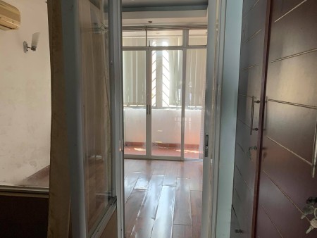 Nhà 3 lầu 1 sân thượng 5pn giá 14 triệu/tháng, khu dân cư đông đúc, tiện ích đủ