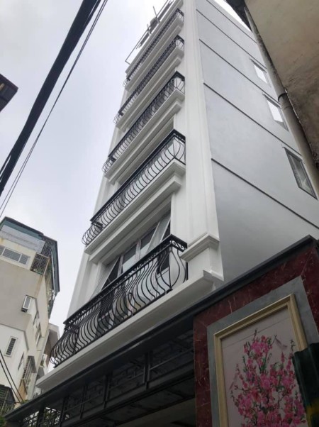 Cho thuê nhà Ngõ 495 Nguyễn Trãi, Thanh Xuân diện tích 55m2, x 5 tầng. mt5m, giá 30tr/th,Ô Tô đỗ cửa