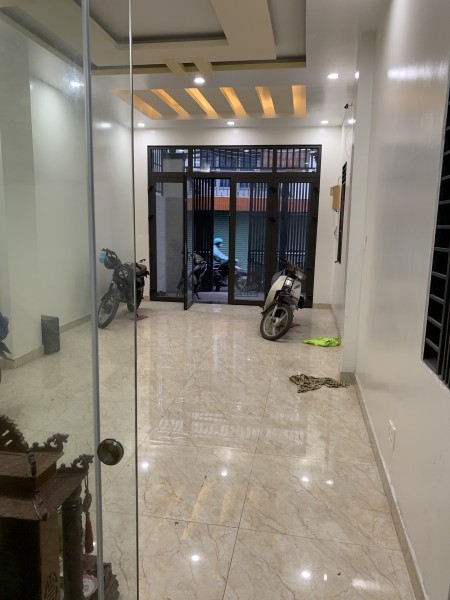 Nhà lô góc 2 mặt tiền hẻm xe hơi đường Quốc Lộ 13 giá cho thuê 23 triệu/tháng