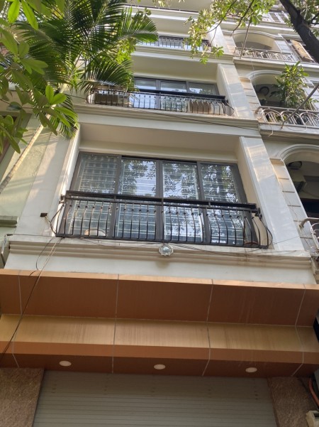 Cho thuê nhà ngõ 132 Nguyễn Xiển, Quận Thanh Xuân, 5 tầng,12tr/th, Ô Tô đỗ cửa, Kinh doanh
