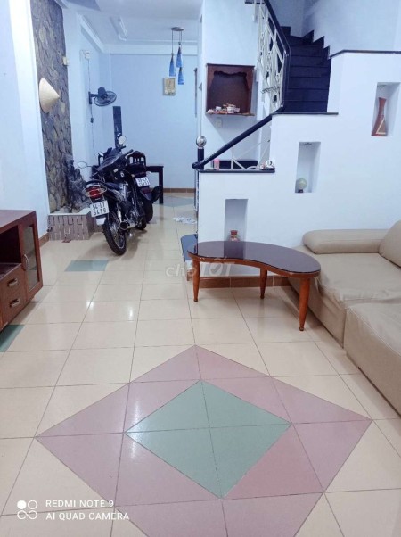 Trống nhà hẻm Bông Sao, Quận 8 cần cho thuê nhà rộng 48m2, giá 8.5 triệu/tháng