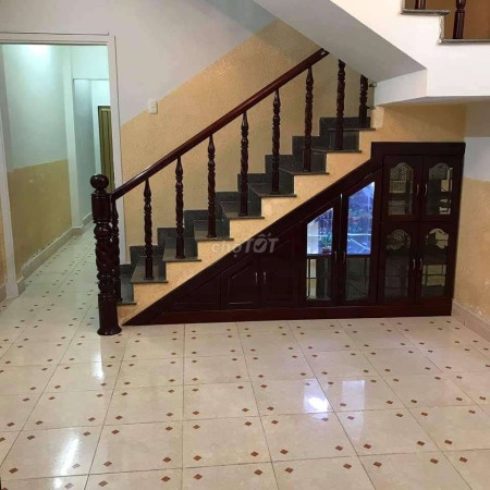 Có nhà rộng 48m2, cần cho thuê chưa nội thất giá 7 triệu/tháng, đường số 8, Quận 9