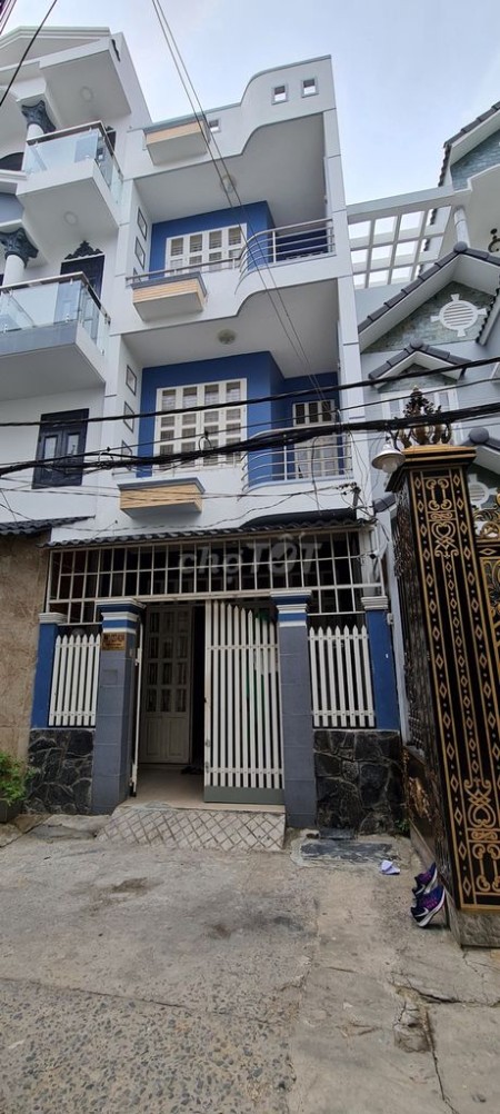 Có nhà 1 trệt 2 lầu còn mới cần cho thuê Quận 7, dtsd 75m2, giá 12 triệu/tháng, lh 0939455899