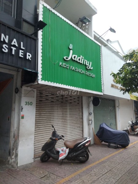 Trống nguyên căn cần cho thuê giá 20 triêu/tháng, dtsd 53m2, mt Nguyễn Đình Chiểu