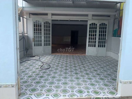 Xuân Thới Thượng, Hóc Môn cần cho thuê nhà rộng 160m2, còn mới, giá 3.5 triệu/tháng