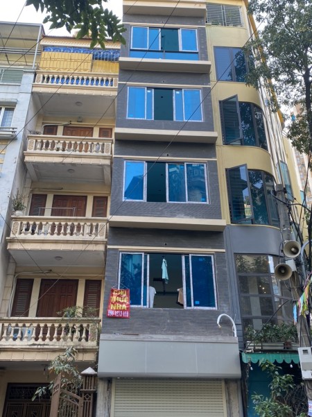 Cho thuê nhà ngõ 1 Lê văn Thiêm, dt 70m, 7 tầng thang máy, thông sàn, ngõ ô to tránh