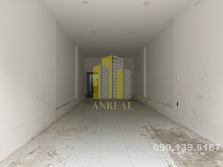 Nhà cấp 4 trống suốt dtsd 4x20m giá 15 triệu/tháng khu An Phú dân cư đông đúc