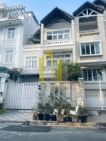Cho Thuê Villa Hầm 3 Lầu phường An Phú giá 45 Triệu/tháng khu dân cư văn minh, 160m2, 4 phòng ngủ, 5 toilet