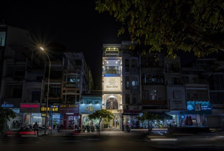 Cho thuê SPA 4lầu nhà mới mặt tiền Nguyễn Đình Chiểu, Quận 3 giá chỉ 55 triệu/tháng