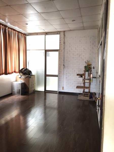 Cho thuê nhà nguyên căn đường D3 P25 Bình Thạnh. 7x15m trệt 2 lầu xe hơi vào nhà