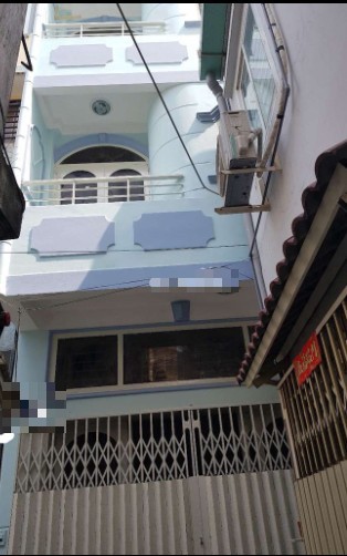 Căn đầu hẻm Phan Văn Trị, Trệt 3 Lầu, 4WC, nhà đúc