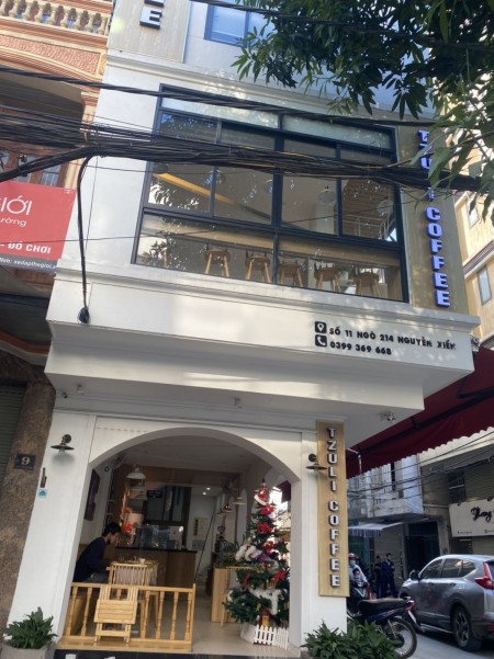 Cho thuê nhà riêng ngõ 75 Nguyễn Xiển, diện tích 60m2 x 5 tầng, 18tr/th. ô tô đỗ cửa