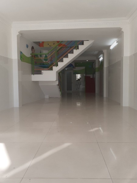 Nhà nguyên căn mặt tiền diện tích 5x18 Bình Thới Quận 11 1 trệt 1 lửng 2 lầu